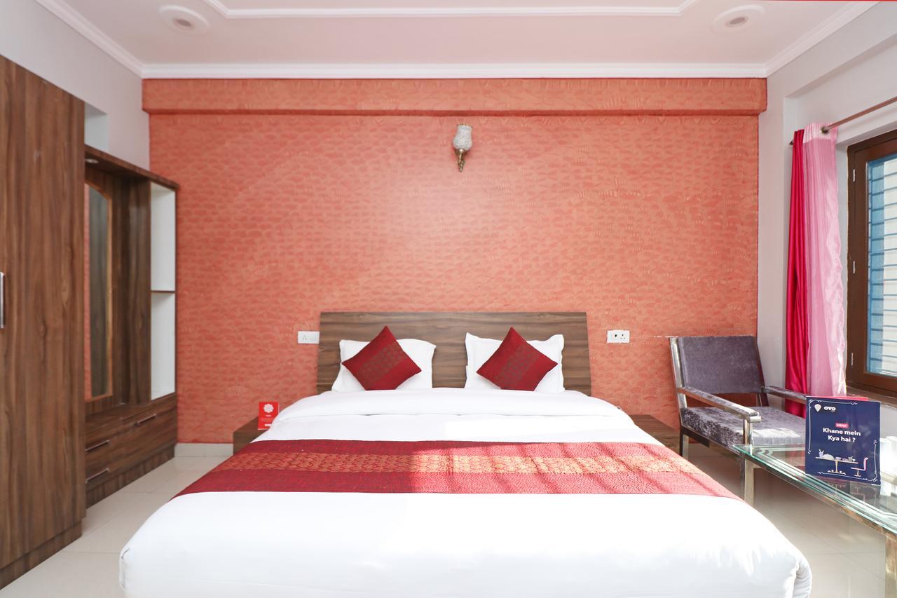 Oyo 11877 Royal Residency Hotel New Tehri Room photo
