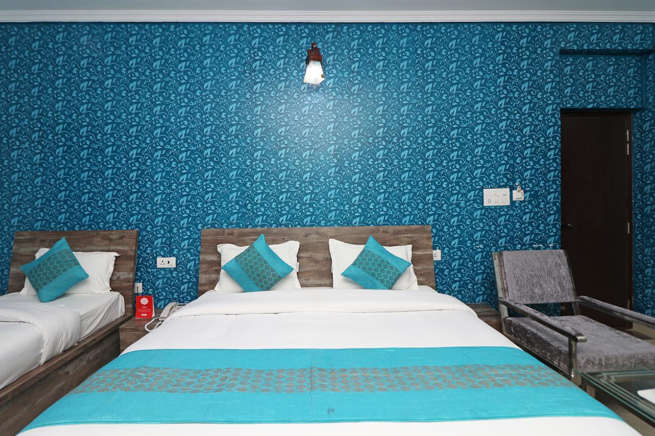 Oyo 11877 Royal Residency Hotel New Tehri Room photo
